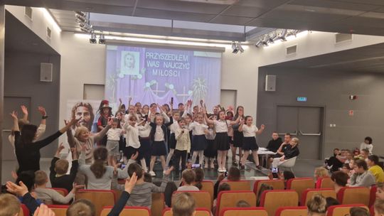 Szkolne Koło Caritas ze Szkoły Podstawowej Nr 3 w Chełmie obchodziło Dni Dobra [GALERIA ZDJĘĆ]