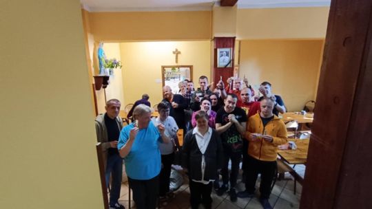 Szkolne Koło Caritas ze Szkoły Podstawowej Nr 3 w Chełmie obchodziło Dni Dobra [GALERIA ZDJĘĆ]