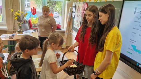 Szkolne Koło Caritas ze Szkoły Podstawowej Nr 3 w Chełmie obchodziło Dni Dobra [GALERIA ZDJĘĆ]