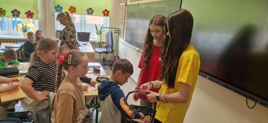 Szkolne Koło Caritas ze Szkoły Podstawowej Nr 3 w Chełmie obchodziło Dni Dobra [GALERIA ZDJĘĆ]