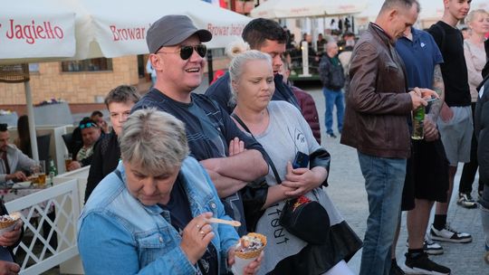 Wiec wyborczy Grzegorza Brauna w Chełmie na pl. Łuczkowskiego [GALERIA ZDJĘĆ]