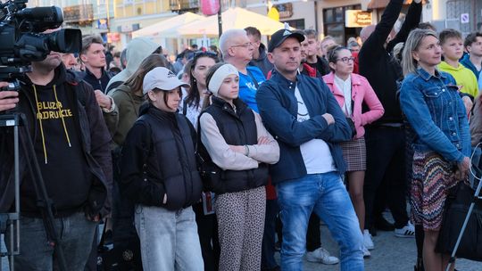Wiec wyborczy Grzegorza Brauna w Chełmie na pl. Łuczkowskiego [GALERIA ZDJĘĆ]