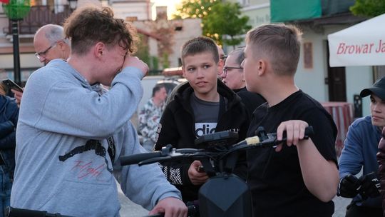 Wiec wyborczy Grzegorza Brauna w Chełmie na pl. Łuczkowskiego [GALERIA ZDJĘĆ]