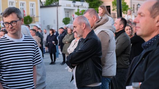 Wiec wyborczy Grzegorza Brauna w Chełmie na pl. Łuczkowskiego [GALERIA ZDJĘĆ]
