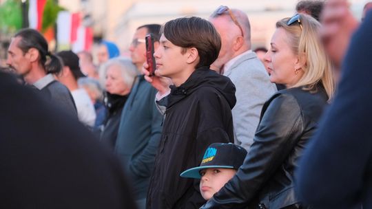 Wiec wyborczy Grzegorza Brauna w Chełmie na pl. Łuczkowskiego [GALERIA ZDJĘĆ]