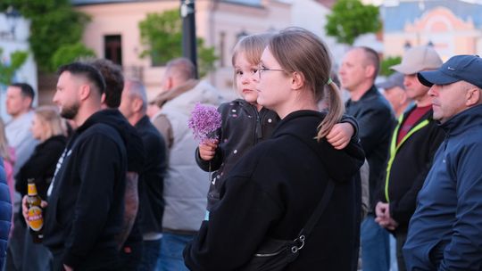 Wiec wyborczy Grzegorza Brauna w Chełmie na pl. Łuczkowskiego [GALERIA ZDJĘĆ]