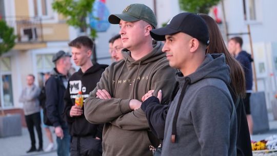 Wiec wyborczy Grzegorza Brauna w Chełmie na pl. Łuczkowskiego [GALERIA ZDJĘĆ]