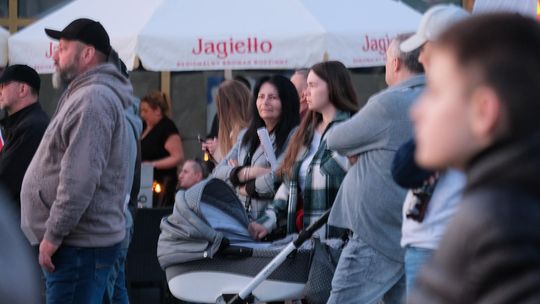 Wiec wyborczy Grzegorza Brauna w Chełmie na pl. Łuczkowskiego [GALERIA ZDJĘĆ]