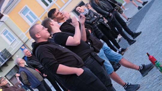 Wiec wyborczy Grzegorza Brauna w Chełmie na pl. Łuczkowskiego [GALERIA ZDJĘĆ]