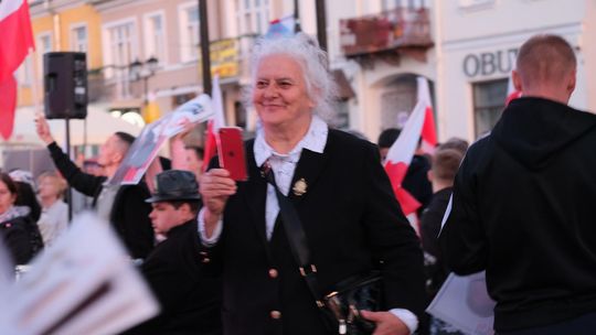 Wiec wyborczy Grzegorza Brauna w Chełmie na pl. Łuczkowskiego [GALERIA ZDJĘĆ]