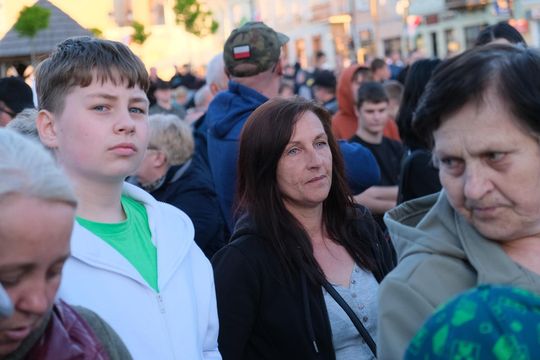 Wiec wyborczy Grzegorza Brauna w Chełmie na pl. Łuczkowskiego [GALERIA ZDJĘĆ]