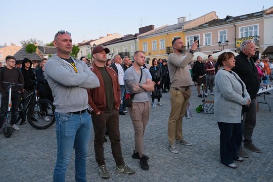 Wiec wyborczy Grzegorza Brauna w Chełmie na pl. Łuczkowskiego [GALERIA ZDJĘĆ]
