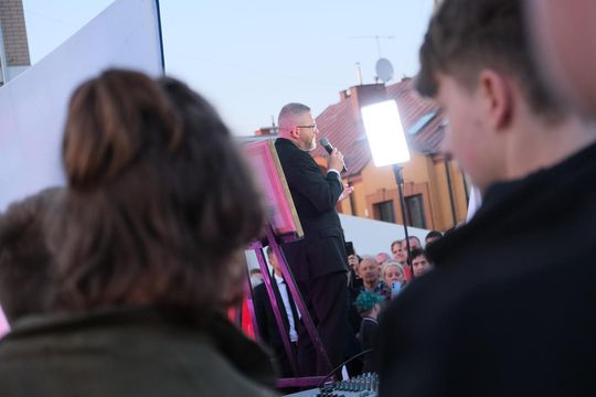 Wiec wyborczy Grzegorza Brauna w Chełmie na pl. Łuczkowskiego [GALERIA ZDJĘĆ]