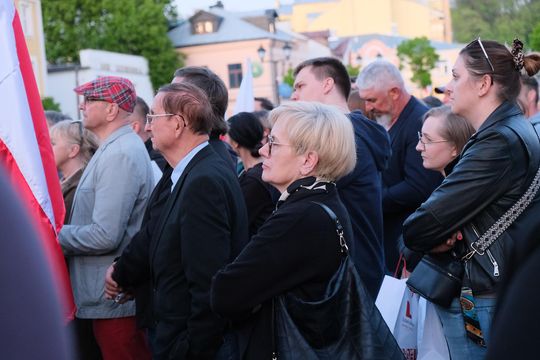 Wiec wyborczy Grzegorza Brauna w Chełmie na pl. Łuczkowskiego [GALERIA ZDJĘĆ]