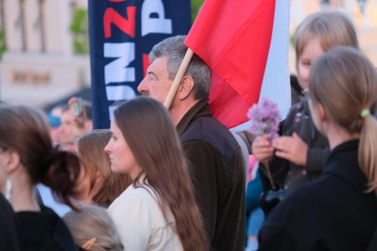 Wiec wyborczy Grzegorza Brauna w Chełmie na pl. Łuczkowskiego [GALERIA ZDJĘĆ]