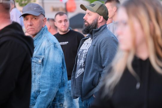 Wiec wyborczy Grzegorza Brauna w Chełmie na pl. Łuczkowskiego [GALERIA ZDJĘĆ]