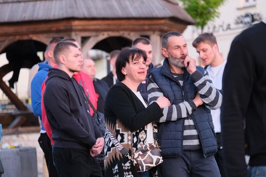 Wiec wyborczy Grzegorza Brauna w Chełmie na pl. Łuczkowskiego [GALERIA ZDJĘĆ]