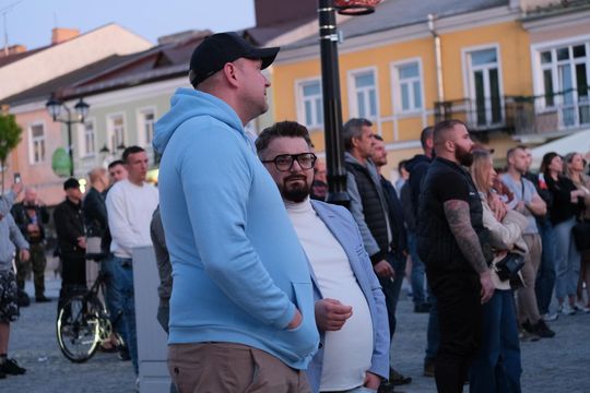 Wiec wyborczy Grzegorza Brauna w Chełmie na pl. Łuczkowskiego [GALERIA ZDJĘĆ]