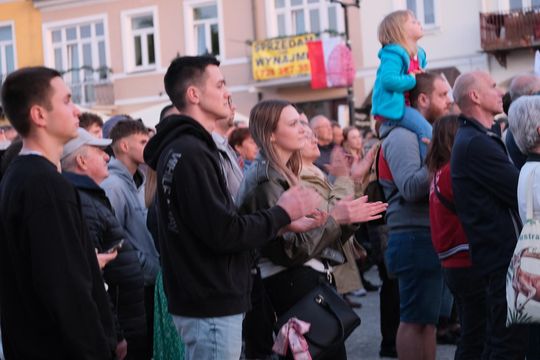 Wiec wyborczy Grzegorza Brauna w Chełmie na pl. Łuczkowskiego [GALERIA ZDJĘĆ]