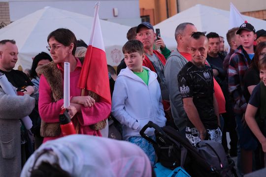 Wiec wyborczy Grzegorza Brauna w Chełmie na pl. Łuczkowskiego [GALERIA ZDJĘĆ]