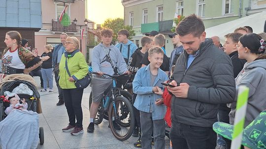 Wiec wyborczy Grzegorza Brauna w Chełmie na pl. Łuczkowskiego [GALERIA ZDJĘĆ]