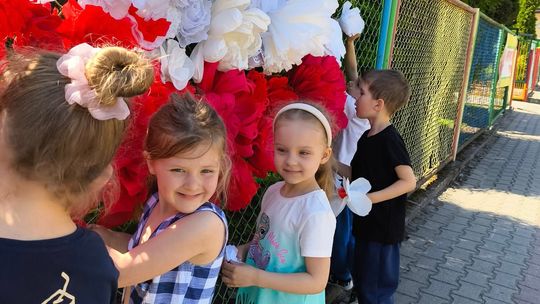 Krasnystaw. Dzień Flagi i Święto Konstytucji 3 Maja w przedszkolu "Bajeczka" [GALERIA ZDJĘĆ]