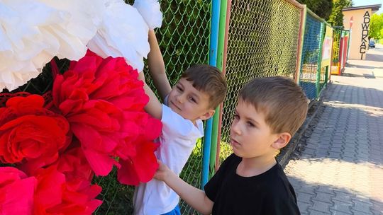 Krasnystaw. Dzień Flagi i Święto Konstytucji 3 Maja w przedszkolu "Bajeczka" [GALERIA ZDJĘĆ]