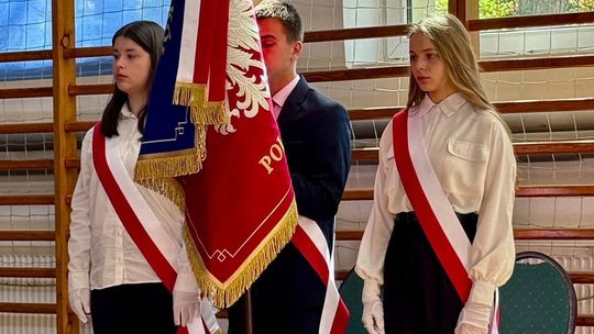 Uroczystości majowe w Zespole Szkół Nr 1 w Krasnymstawie [GALERIA ZDJĘĆ]