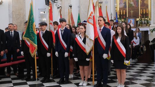 Chełm. Miejskie obchody upamiętniające 234. rocznicę uchwalenia Konstytucji 3 Maja Cz. I [GALERIA ZDJĘĆ]