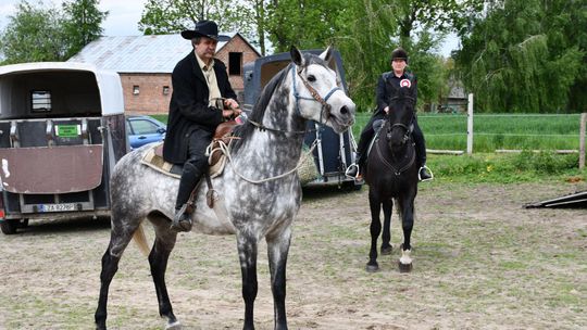 Majowa parada koni w Krasnymstawie. Dzień pełen atrakcji  [GALERIA ZDJĘĆ]