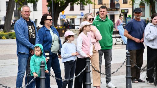 Majowa parada koni w Krasnymstawie. Dzień pełen atrakcji  [GALERIA ZDJĘĆ]