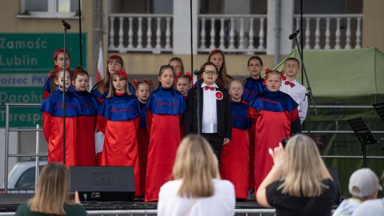 Miejskie Obchody Święta Konstytucji Trzeciego Maja we Włodawie [GALERIA ZDJĘĆ]