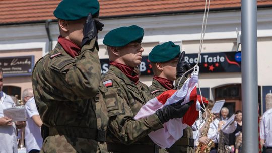 Miejskie Obchody Święta Konstytucji Trzeciego Maja we Włodawie [GALERIA ZDJĘĆ]