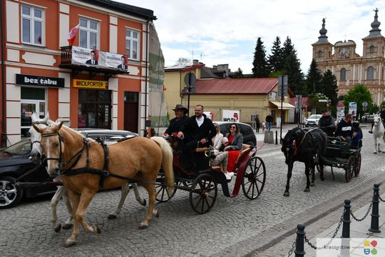 Majowa parada koni w Krasnymstawie. Dzień pełen atrakcji  [GALERIA ZDJĘĆ]