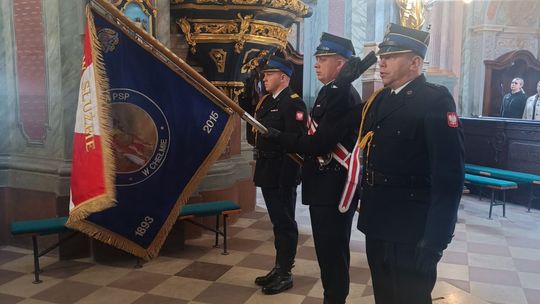 Chełm. Dzień Strażaka 2025. Uroczysta msza święta w intencji strażaków [ZDJĘCIA]