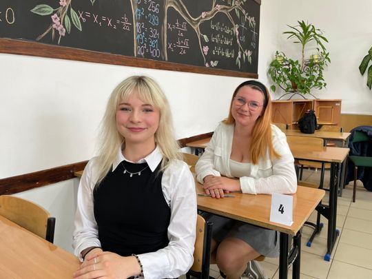 Maturzyści z II Liceum Ogólnokształcącego w Chełmie zmagali się z egzaminem dojrzałości [GALERIA ZDJĘĆ]