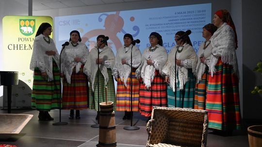 Powiatowe eliminacje Przeglądu Zespołów Śpiewaczych, Kapel i Śpiewaków Ludowych w Pawłowie [GALERIA ZDJĘĆ]