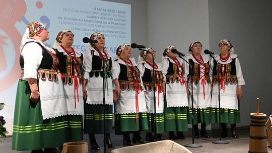 Powiatowe eliminacje Przeglądu Zespołów Śpiewaczych, Kapel i Śpiewaków Ludowych w Pawłowie [GALERIA ZDJĘĆ]