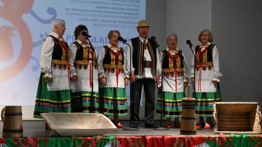 Powiatowe eliminacje Przeglądu Zespołów Śpiewaczych, Kapel i Śpiewaków Ludowych w Pawłowie [GALERIA ZDJĘĆ]