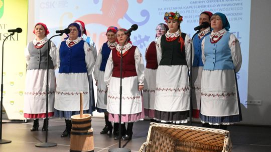 Powiatowe eliminacje Przeglądu Zespołów Śpiewaczych, Kapel i Śpiewaków Ludowych w Pawłowie [GALERIA ZDJĘĆ]