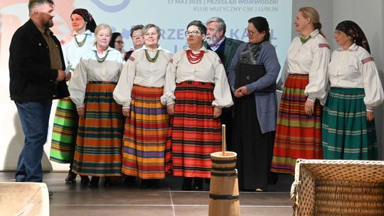 Powiatowe eliminacje Przeglądu Zespołów Śpiewaczych, Kapel i Śpiewaków Ludowych w Pawłowie [GALERIA ZDJĘĆ]