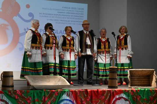 Powiatowe eliminacje Przeglądu Zespołów Śpiewaczych, Kapel i Śpiewaków Ludowych w Pawłowie [GALERIA ZDJĘĆ]