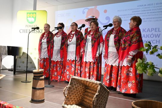Powiatowe eliminacje Przeglądu Zespołów Śpiewaczych, Kapel i Śpiewaków Ludowych w Pawłowie [GALERIA ZDJĘĆ]