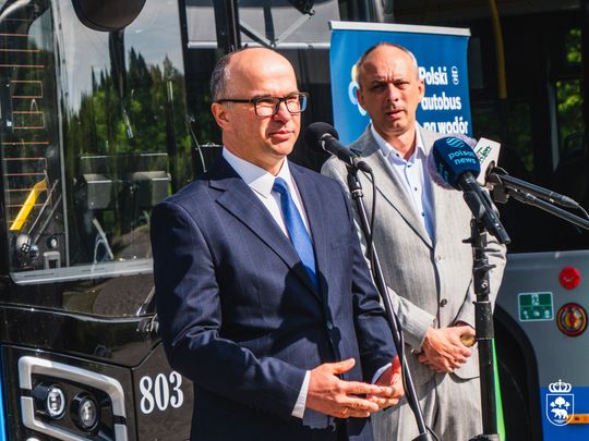 Chełm wkracza w erę wodoru - mamy pierwsze autobusy wodorowe [ZDJĘCIA]