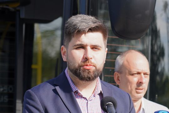 Chełm wkracza w erę wodoru - mamy pierwsze autobusy wodorowe [ZDJĘCIA]