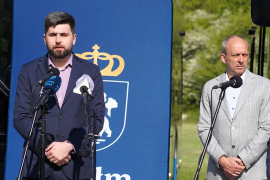 Chełm wkracza w erę wodoru - mamy pierwsze autobusy wodorowe [ZDJĘCIA]