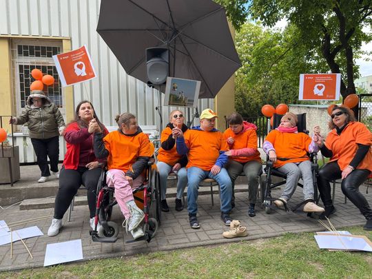 Dzień Godności Osób z Niepełnosprawnościami w Środowiskowym Domu Samopomocy w Chełmie [GALERIA CHEŁM} Dzień Godności Osób z Niepełnosprawnościami w Środowiskowym Domu Samopomocy w Chełmie [GALERIA CHEŁM}