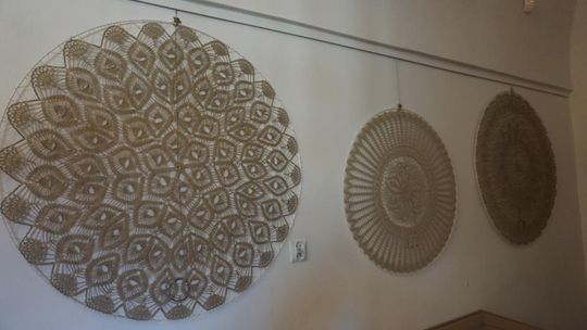 Prezentację twórczości "Ludzi z Pasją Miasta i Gminy Izbica" [GALERIA ZDJĘĆ]