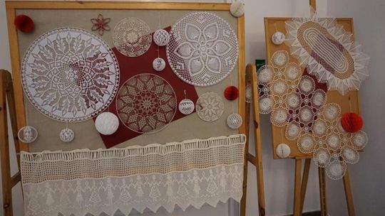 Prezentację twórczości "Ludzi z Pasją Miasta i Gminy Izbica" [GALERIA ZDJĘĆ]