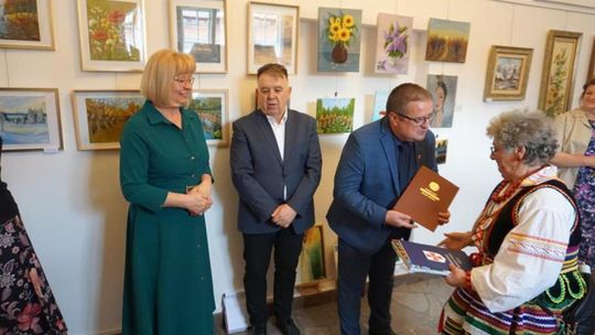 Prezentację twórczości "Ludzi z Pasją Miasta i Gminy Izbica" [GALERIA ZDJĘĆ]